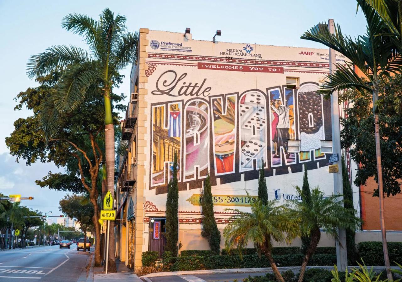 Luxury 2-Bedroom Apartment By Monarch Downtown-Port Of Miami Exterior photo